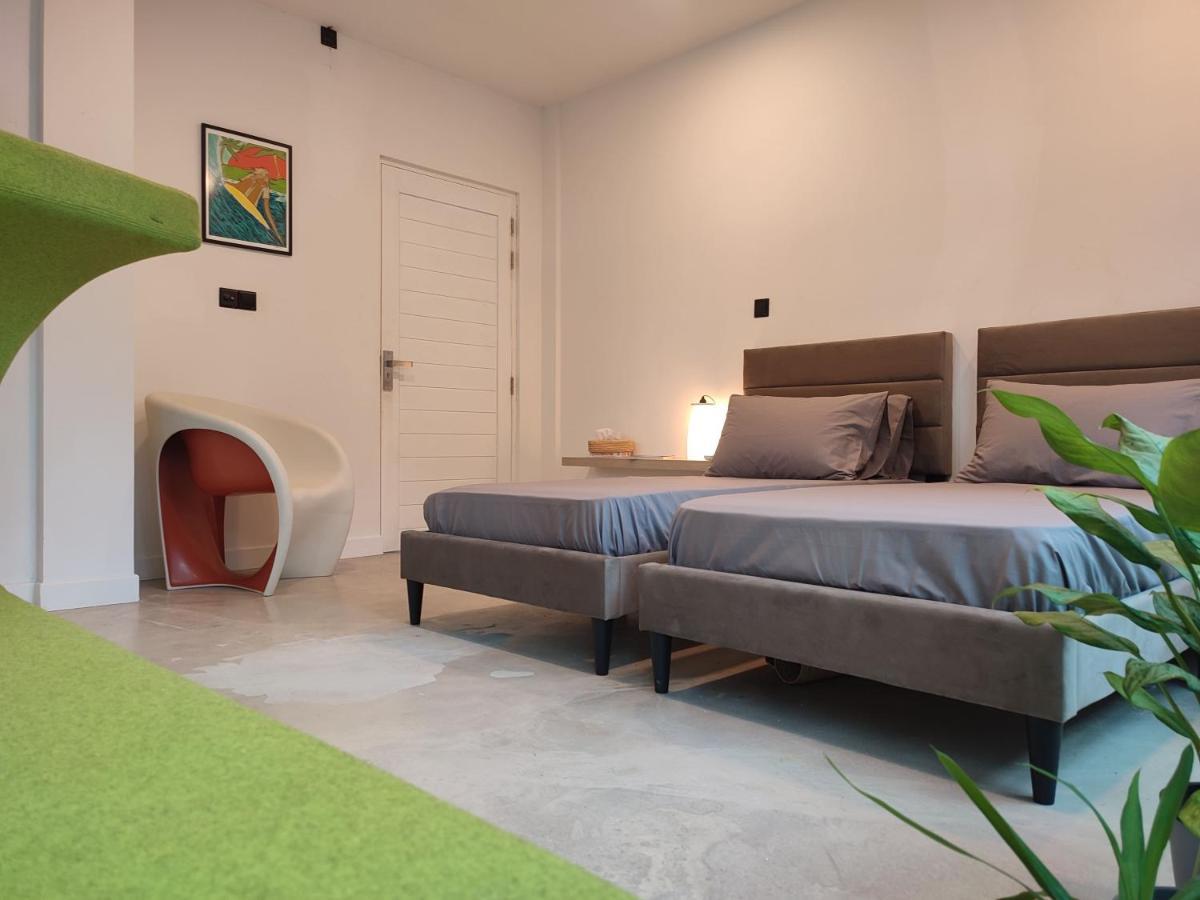 Eq Surf Retreat Hotel Muli Kültér fotó